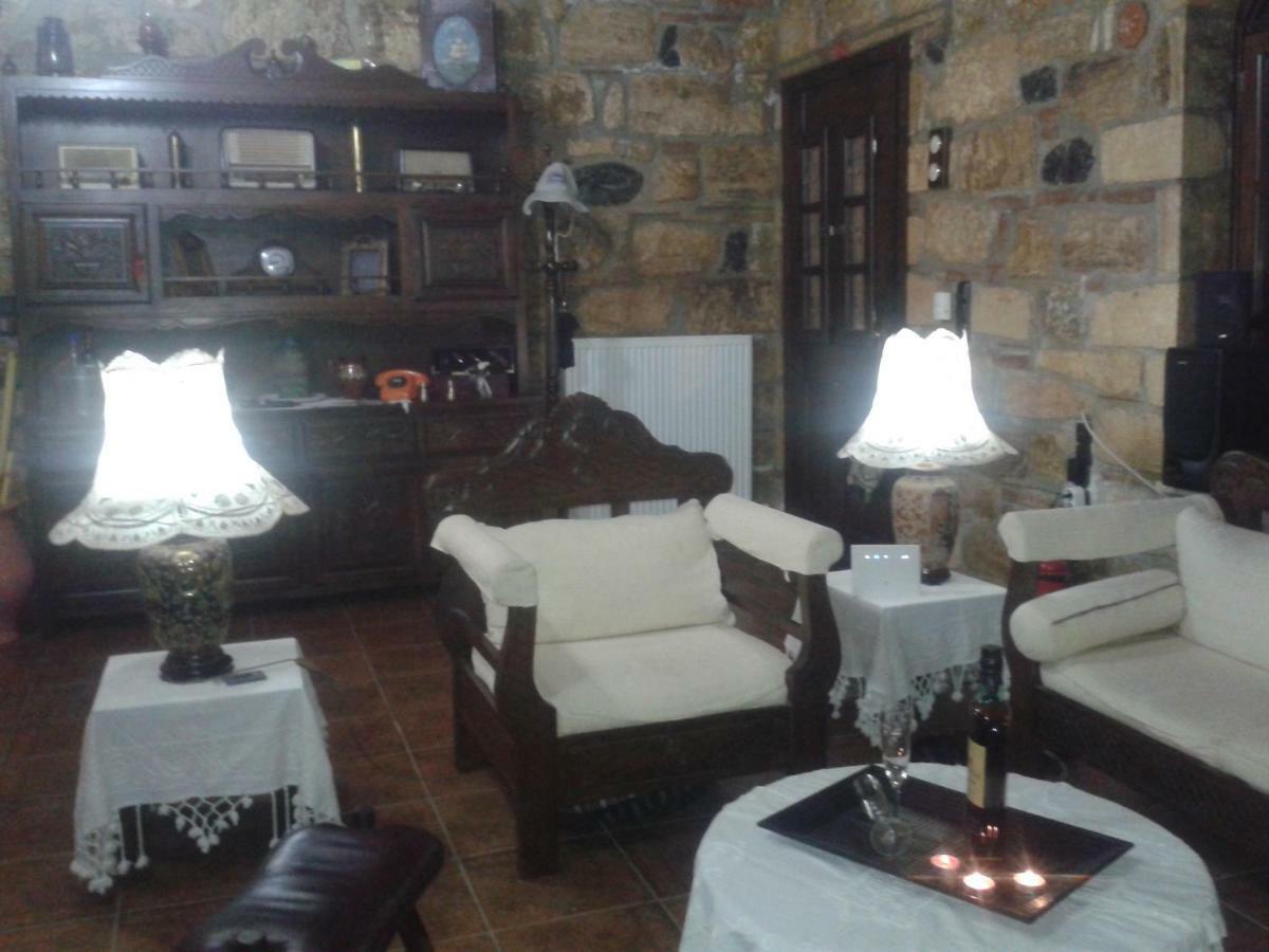 Kalogirou Stone House Apartment Limnionas  Exterior photo