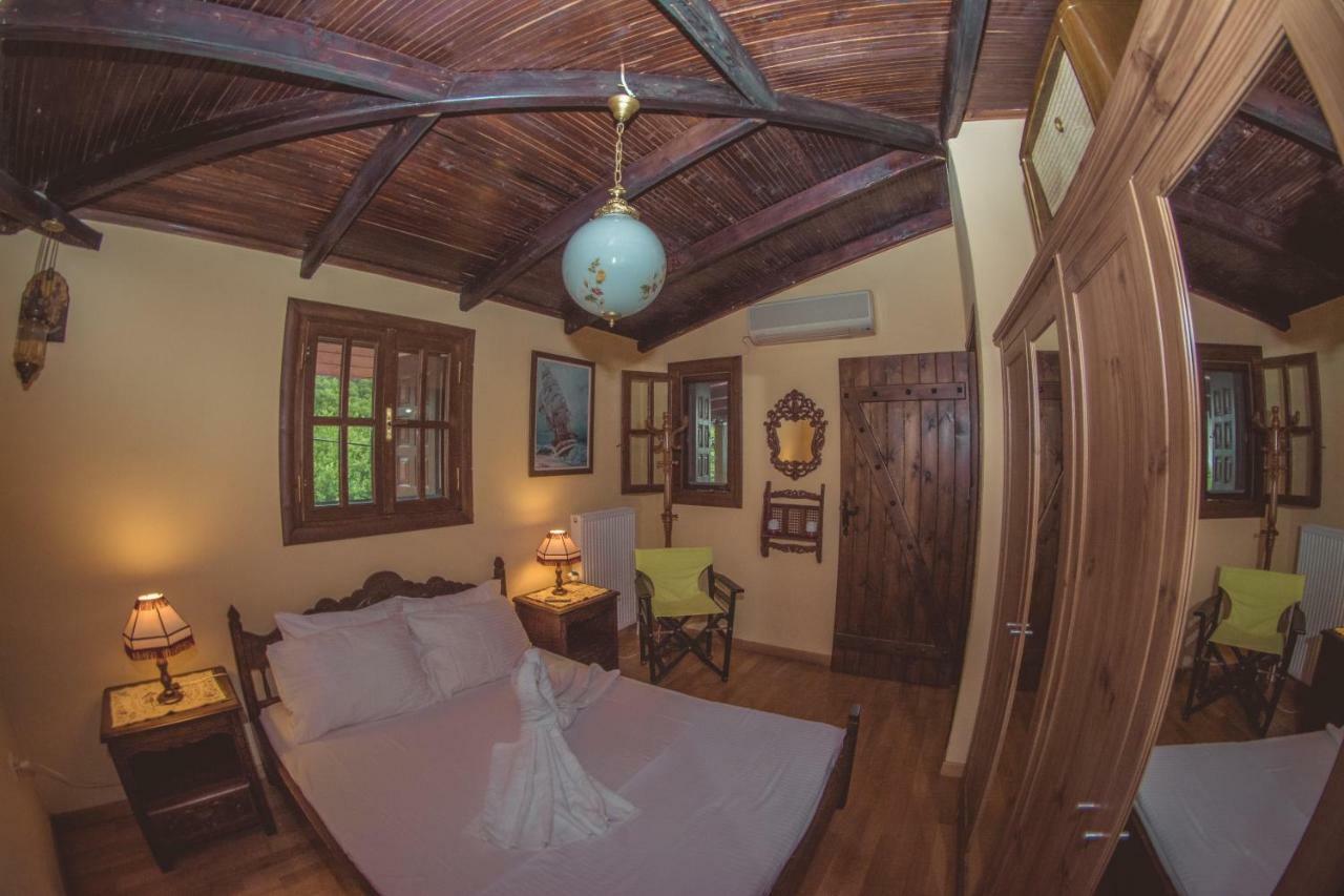 Kalogirou Stone House Apartment Limnionas  Exterior photo